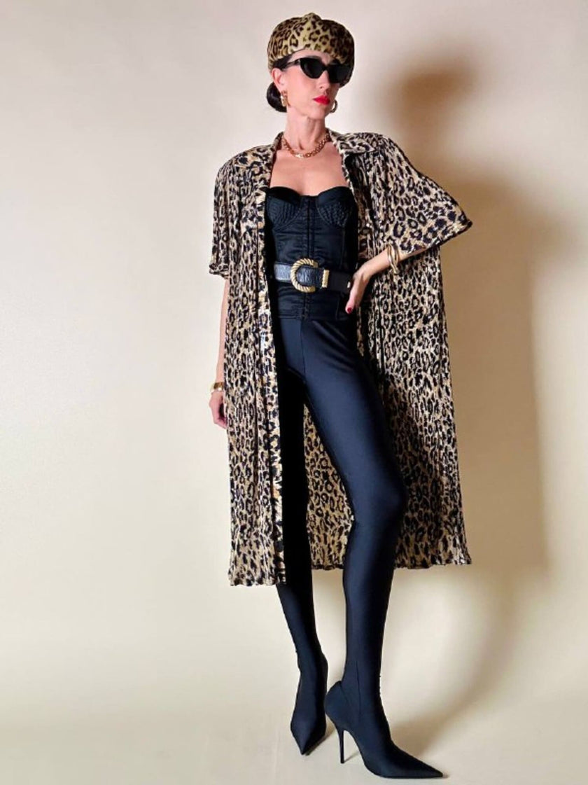 Basco in peluche leopardato “La maison de la fausse fourrure Paris”