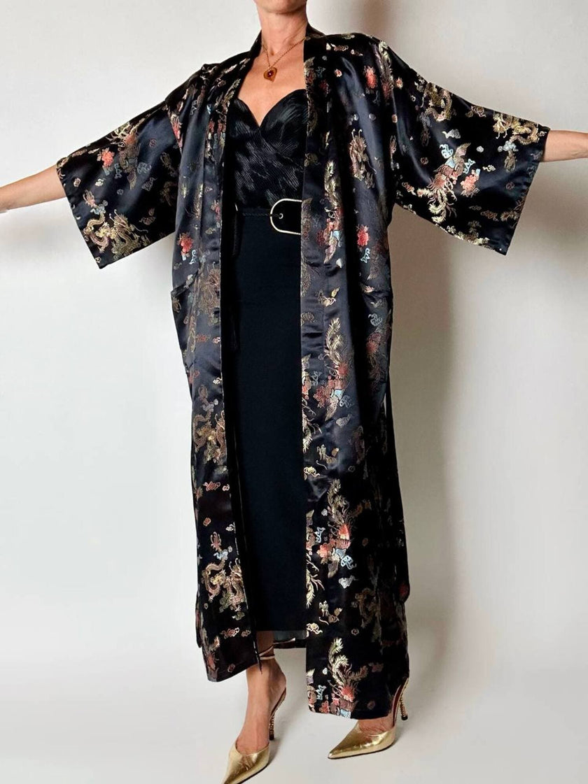 Langer Vintage-Kimono-Bademantel aus schwarzem Jacquard-Satin mit Drachen- und Blumenmotiven