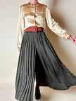 Gonna pantalone plissé Max Mara in satin verde stagno