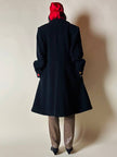 Cappotto nero con maxi bottoni gioiello multicolor “Yves Saint Laurent”
