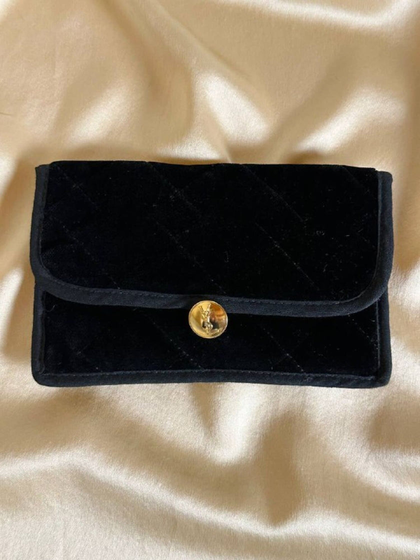 Bracciale di perle barocche con chiusura dorata “Yves Saint Laurent”