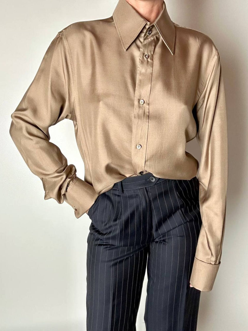 Vintage Gucci dove-grey silk shirt with mother-of-pearl buttons and French cuffs