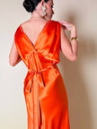 Vestido largo de satén de seda color langosta bordado a mano “Da Fu Gui”