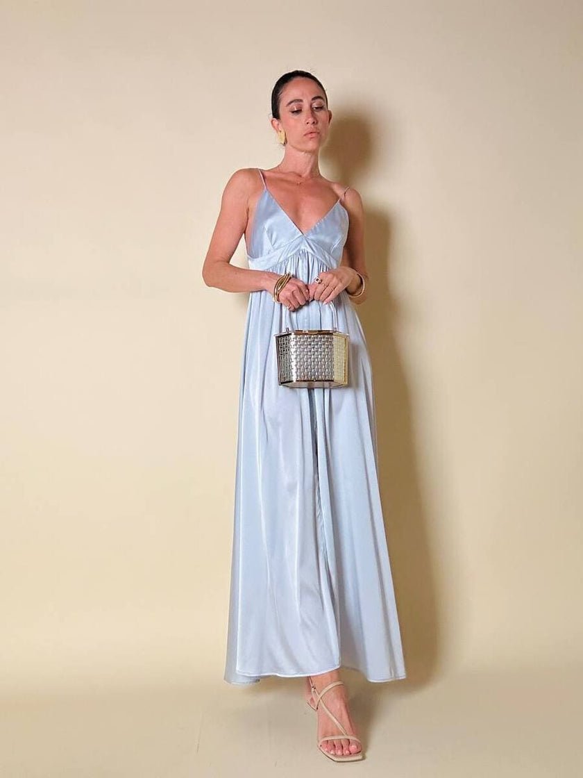 Maxi dress con schiena nuda in raso grigio perla “Mercí”