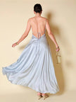 Maxi dress con schiena nuda in raso grigio perla “Mercí”