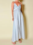 Maxi dress con schiena nuda in raso grigio perla “Mercí”