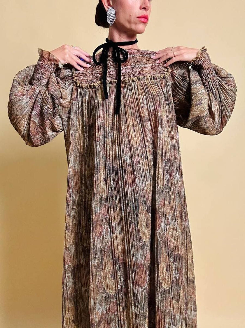 Abito lungo in lurex micro plissé fantasia florale