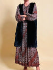 Gilet lungo in visone marrone con riflessi mogano