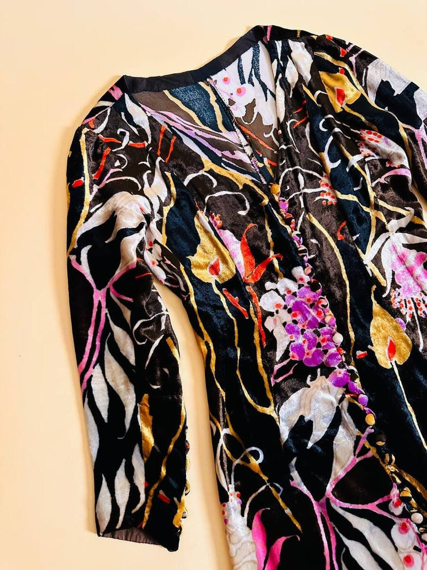 Abito sartoriale in velluto fantasia floreale