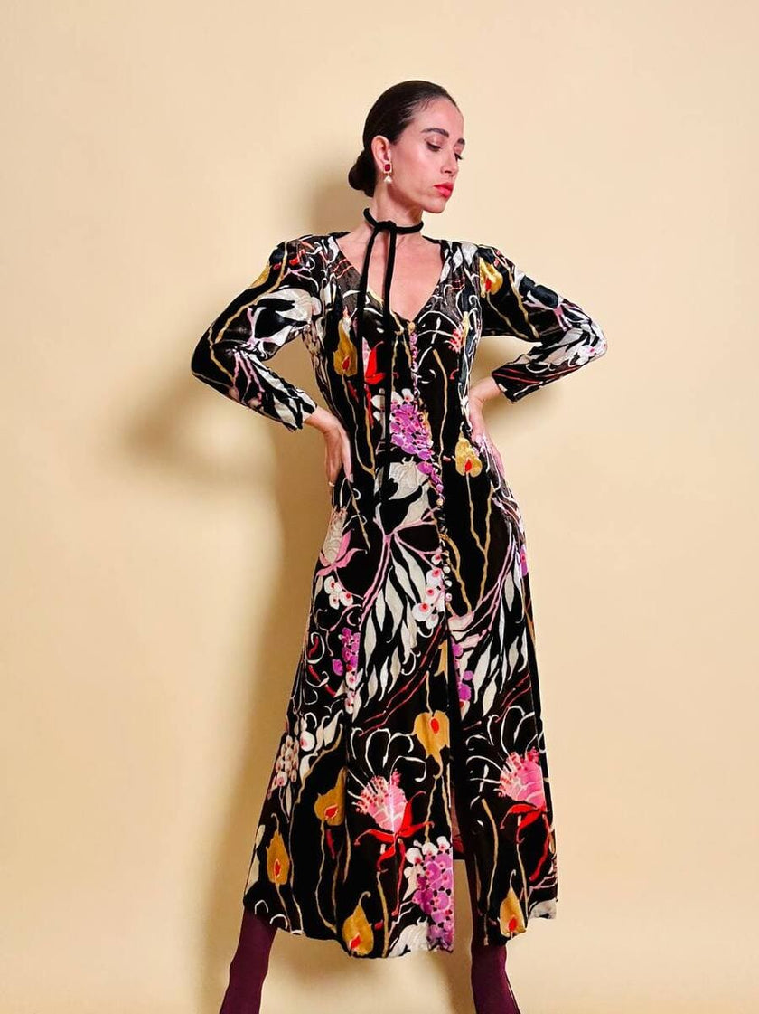 Abito sartoriale in velluto fantasia floreale