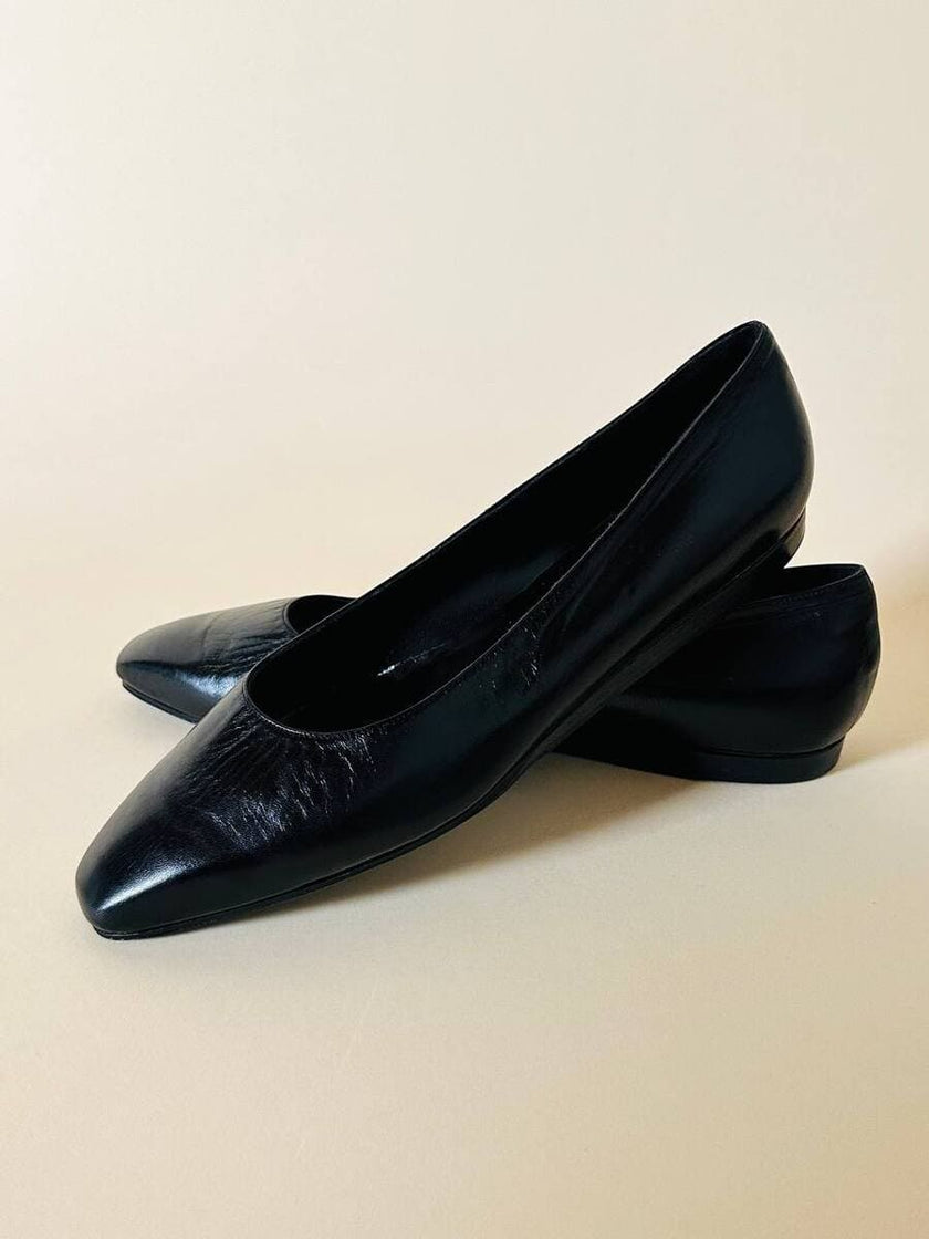 Ballerine in pelle nera “Fendi”