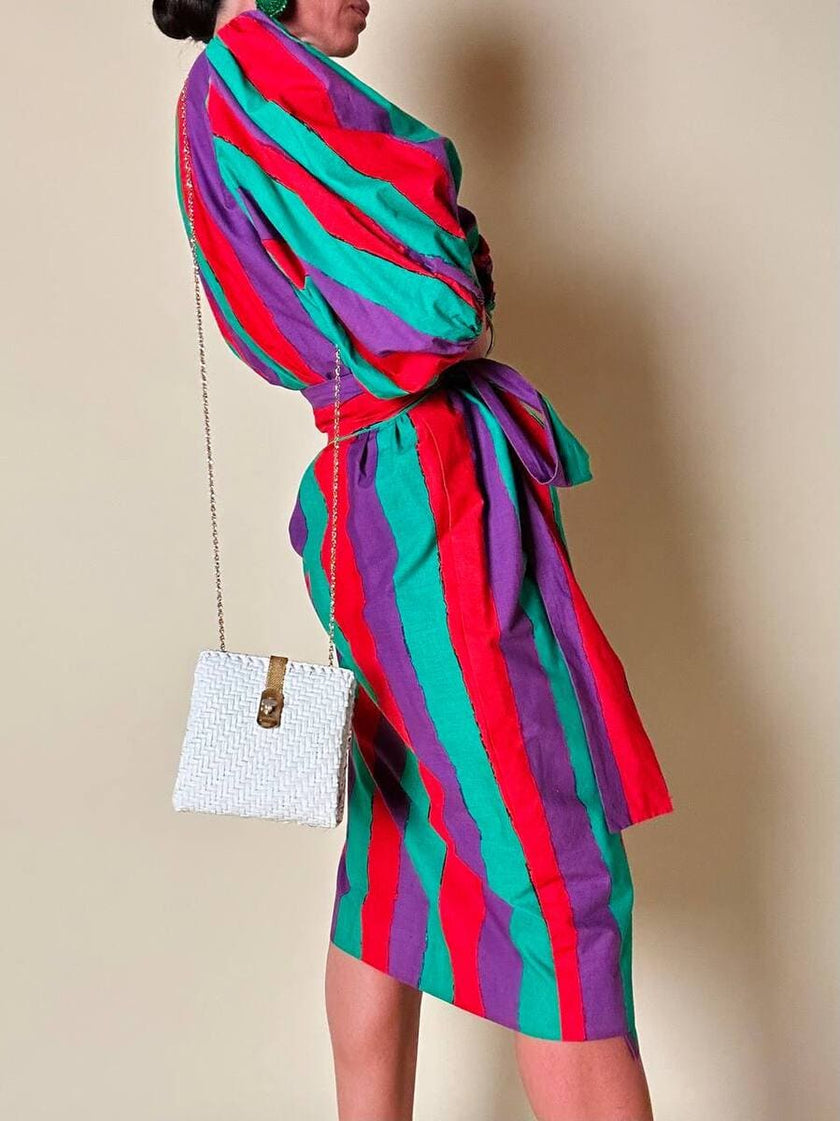 Bandolier bianca in midollino con tracolla in catena oro
