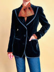 Blazer in velluto nero con profili di gros grain 