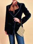 Blazer in velluto nero con profili di gros grain 