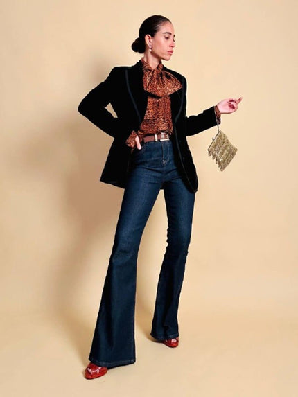 Blazer in velluto nero con profili di gros grain 