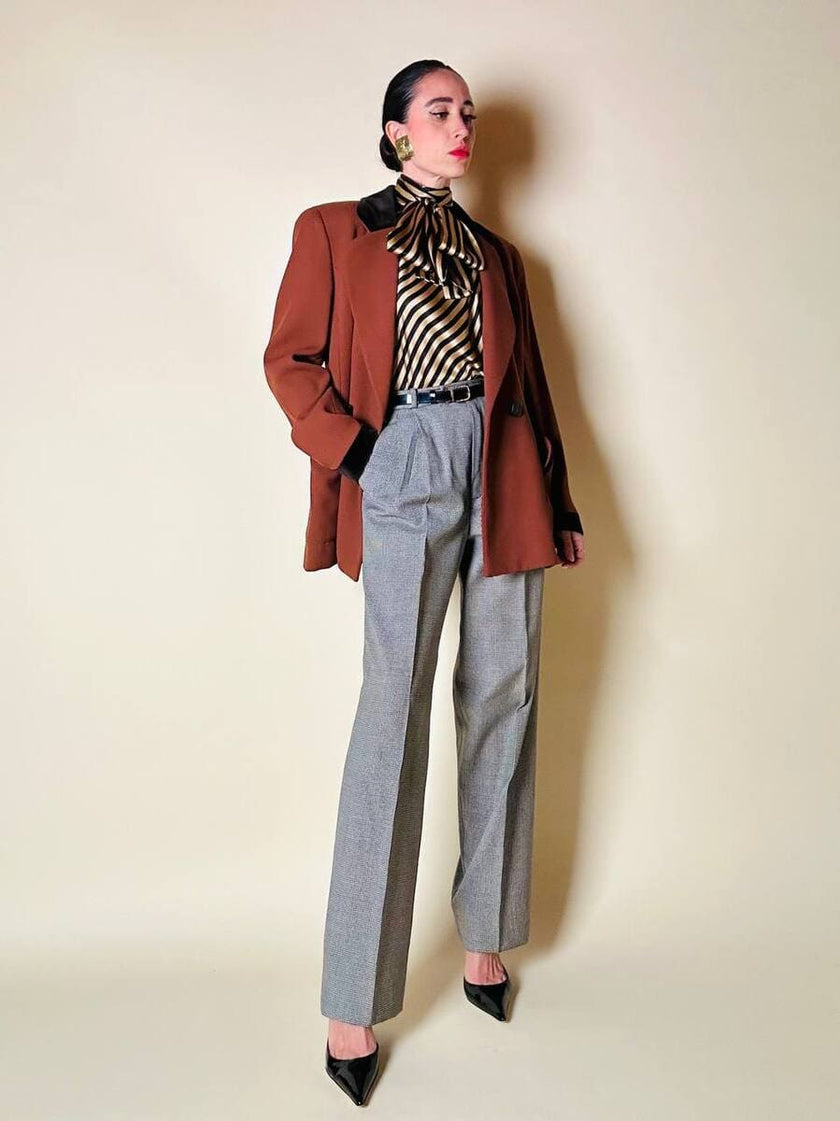 Blazer doppiopetto in lana color ruggine con riporti in velluto cacao Mila Schön