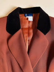 Blazer doppiopetto in lana color ruggine con riporti in velluto cacao Mila Schön