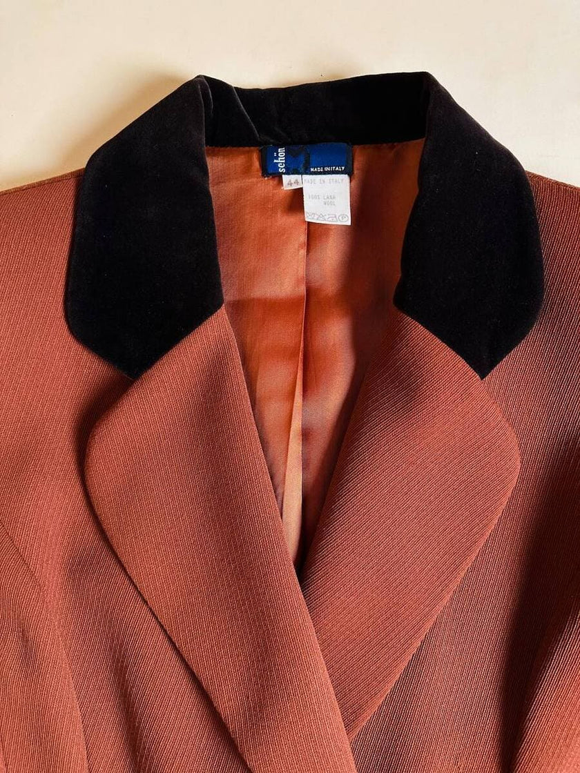 Blazer doppiopetto in lana color ruggine con riporti in velluto cacao Mila Schön