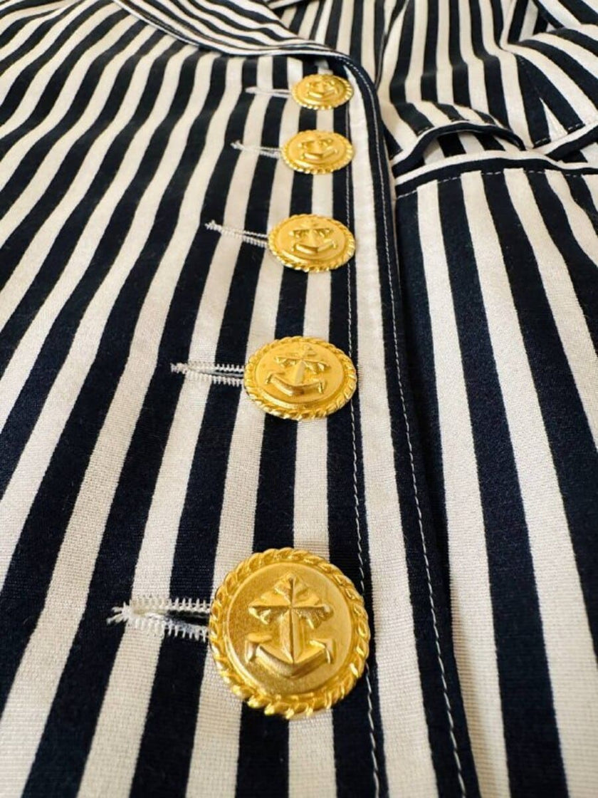 Blazer doppiopetto a righe bianche e blu “Mondí”