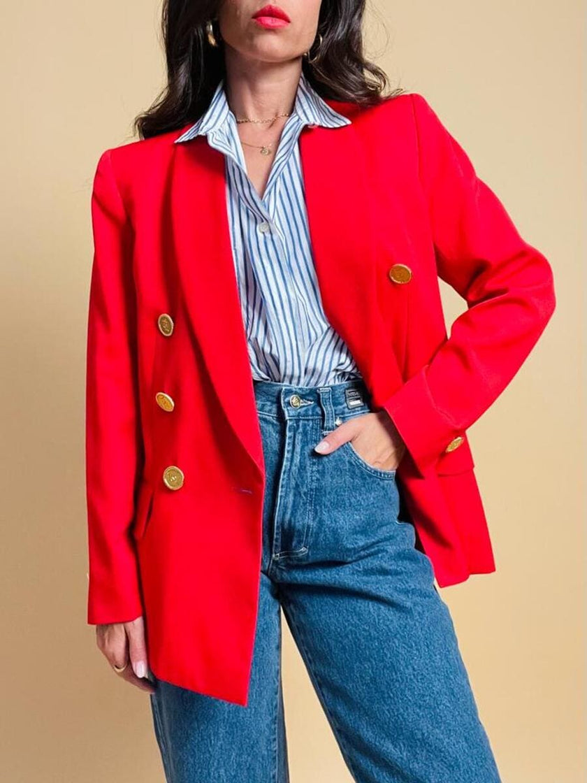Blazer doppiopetto rosso con bottoni oro 