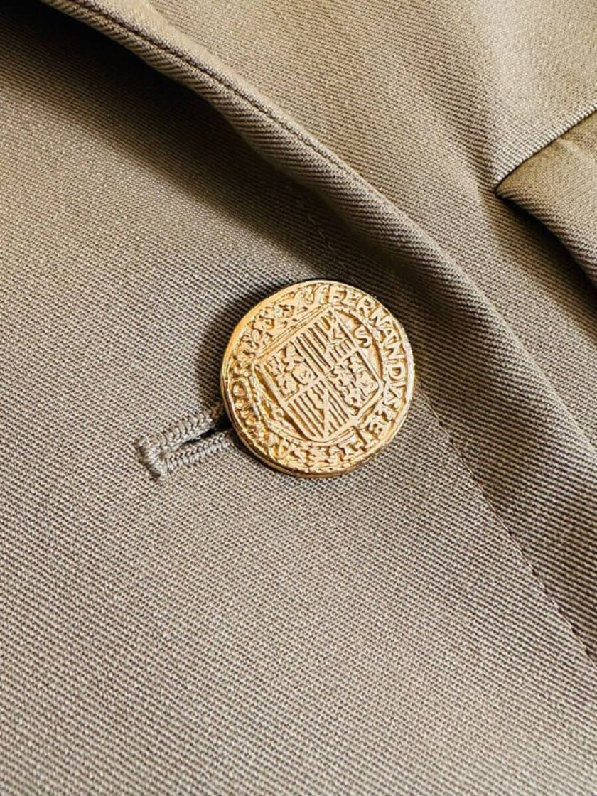 Blazer doppiopetto in gabardine di lana color fango 