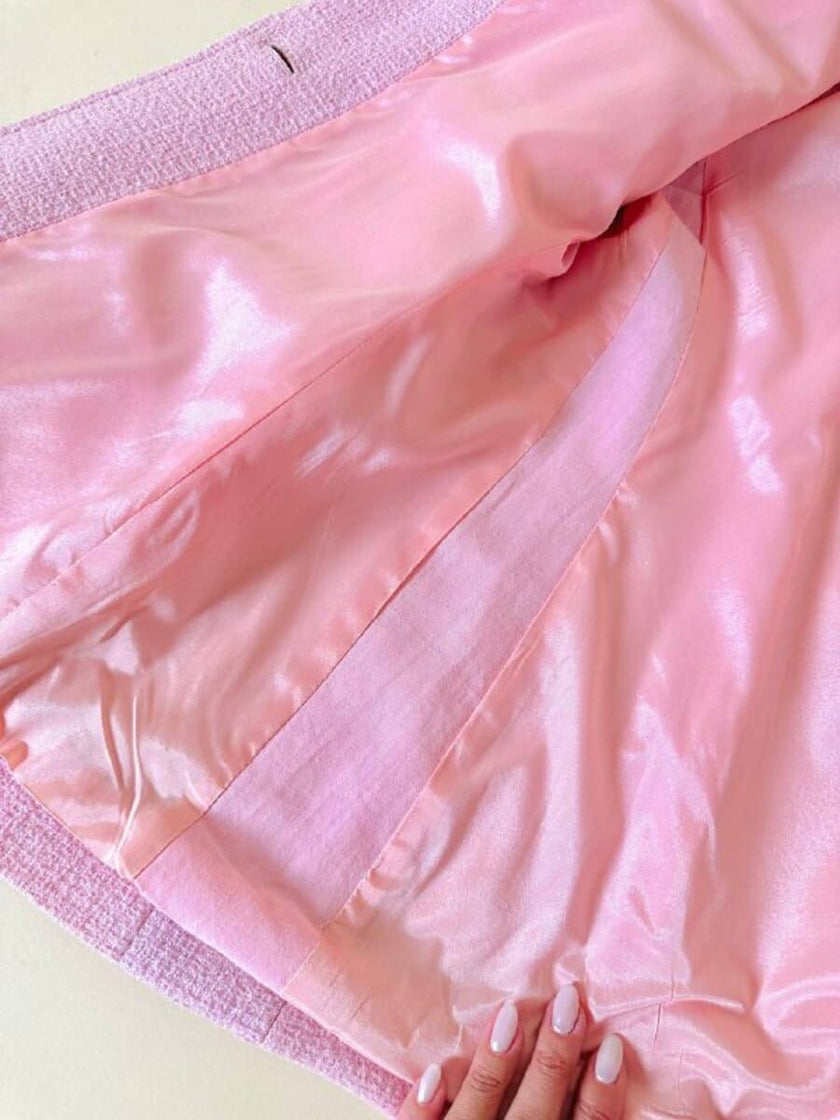 Blazer rosa con bottone gioiello in madreperla “Yves Saint Laurent”