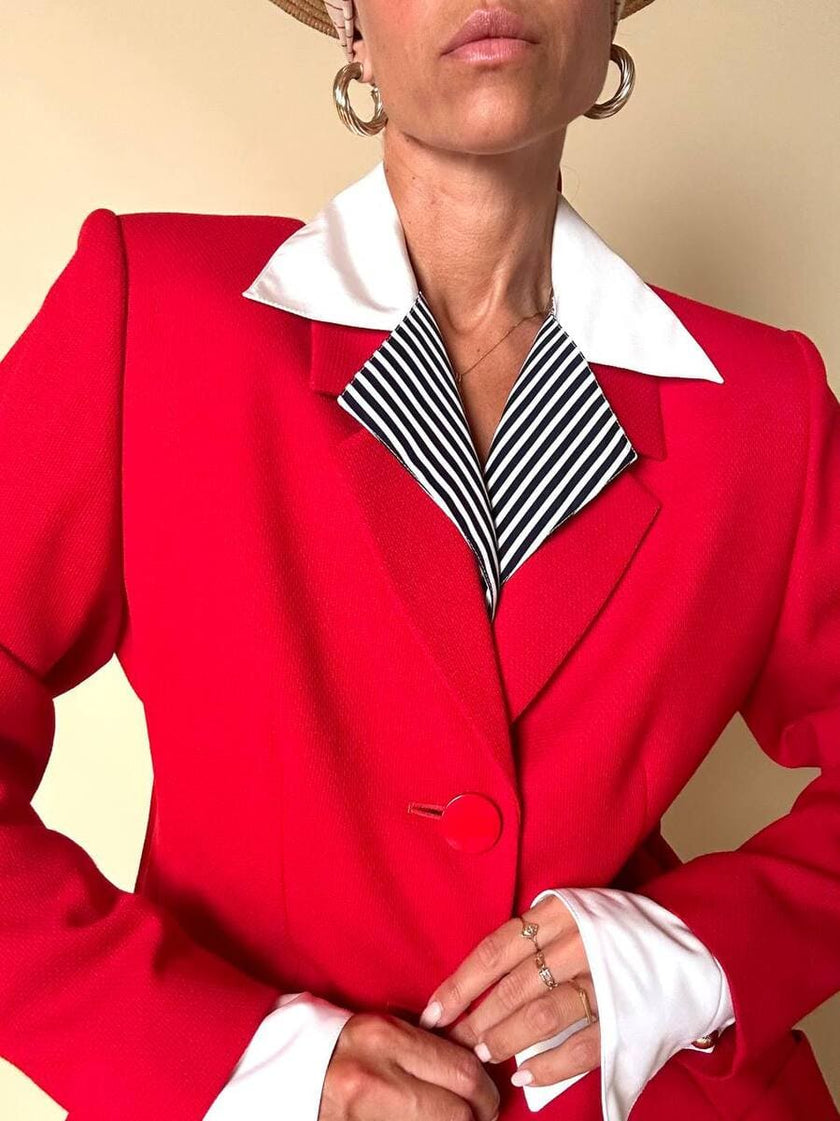 Blazer rosso “Yves Saint Laurent Variation”
