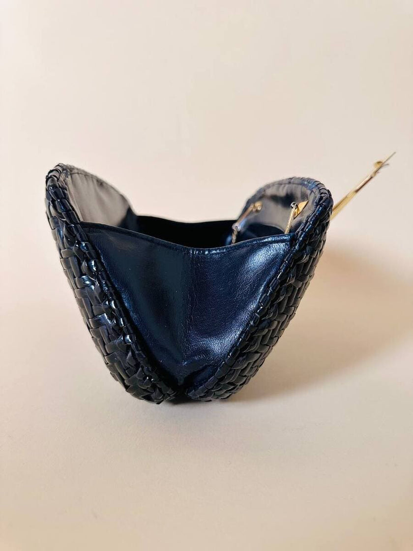 Borsa in midollino blu notte con tracolla in catena