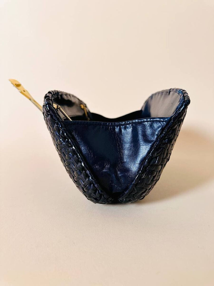 Borsa in midollino blu notte con tracolla in catena
