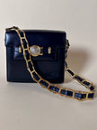 Borsa in pelle blu con hardware oro “Gianni Versace”