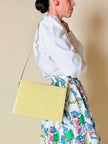 Borsa in pelle stampa coccodrillo giallo pastello “Genny”