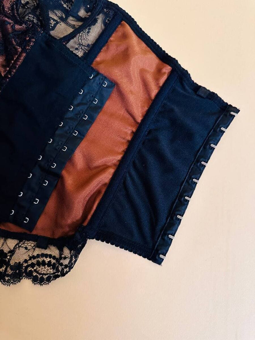 Bustier in pizzo nero e raso ruggine 