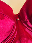 Bustier in raso stretch rosso cardinale con rosa ricamata a mano