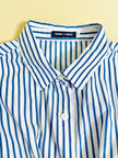 Camicetta in cotone bianco a righe azzurre 