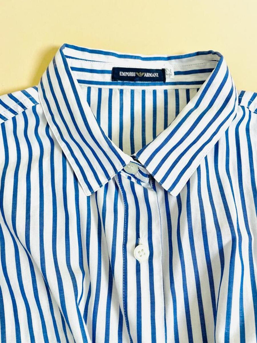 Camicetta in cotone bianco a righe azzurre 