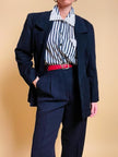 Camicia a righe bianche e blu 