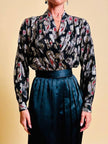 Camicia body in georgette Jaquard nera con fantasia arabesca in lamè