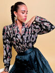 Camicia body in georgette Jaquard nera con fantasia arabesca in lamè