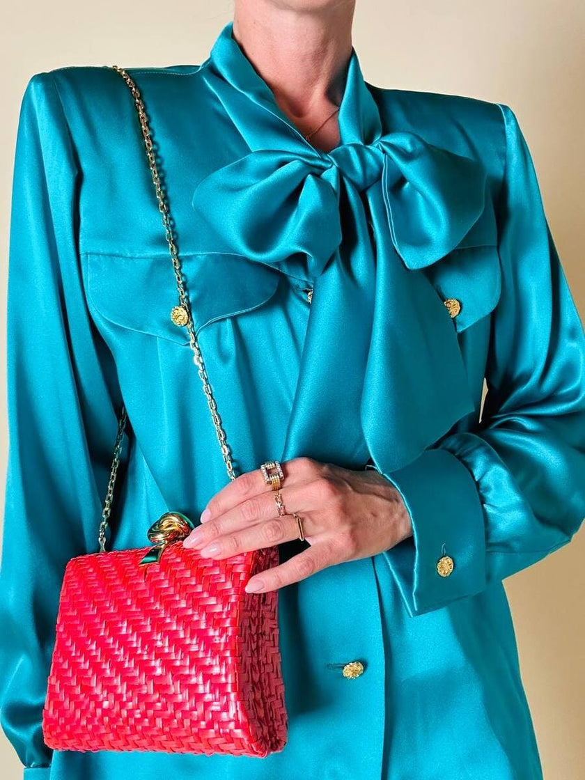 Camicia con fiocco al collo in raso di seta verde Caraibi “Ivana Zanini”