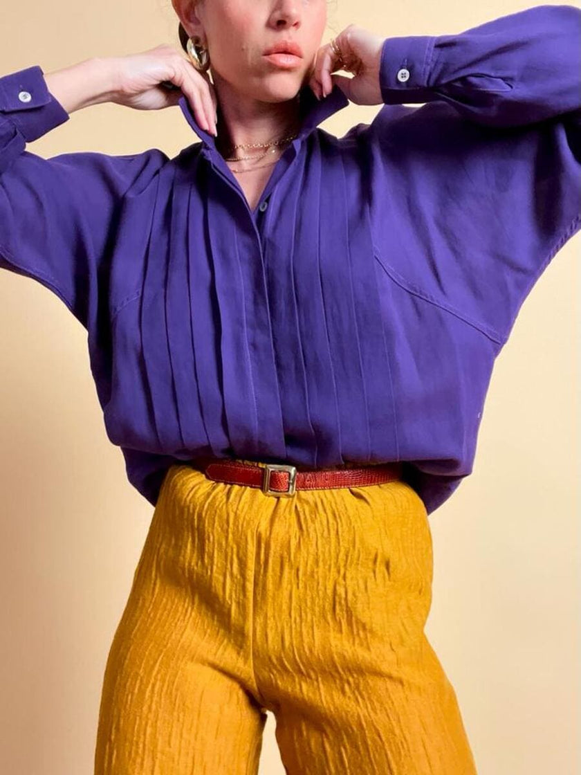 Camicia in cotone viola con motivo plissé
