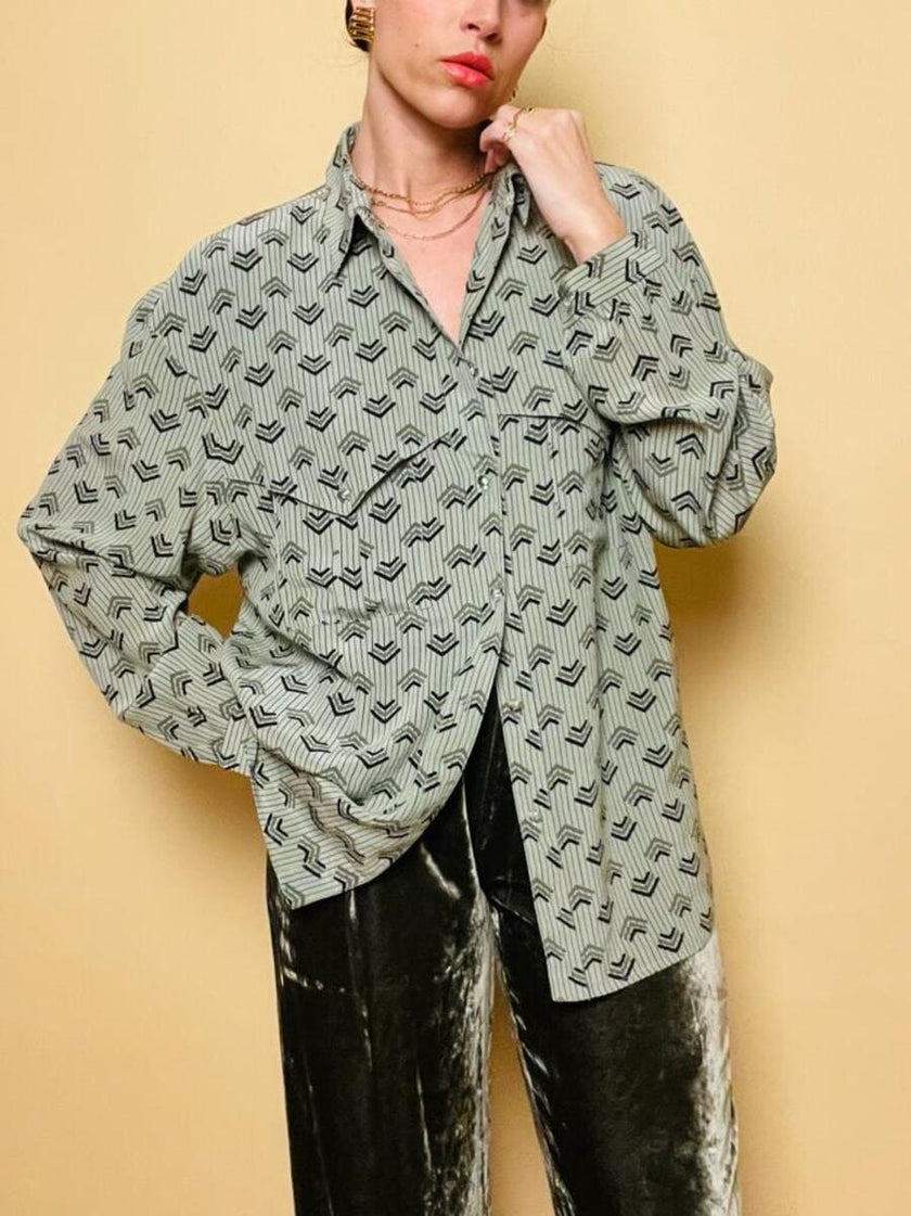 Camicia in seta fantasia verde lichene 