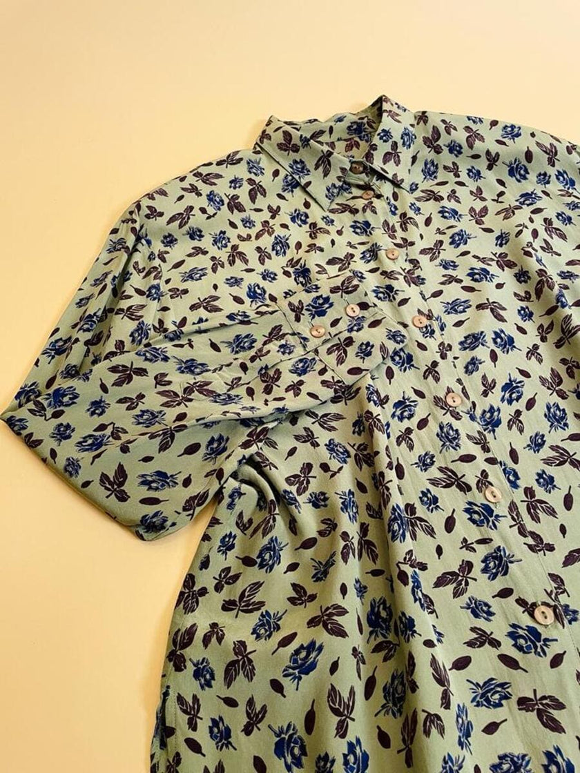 Camicia in seta verde oliva fantasia floreale