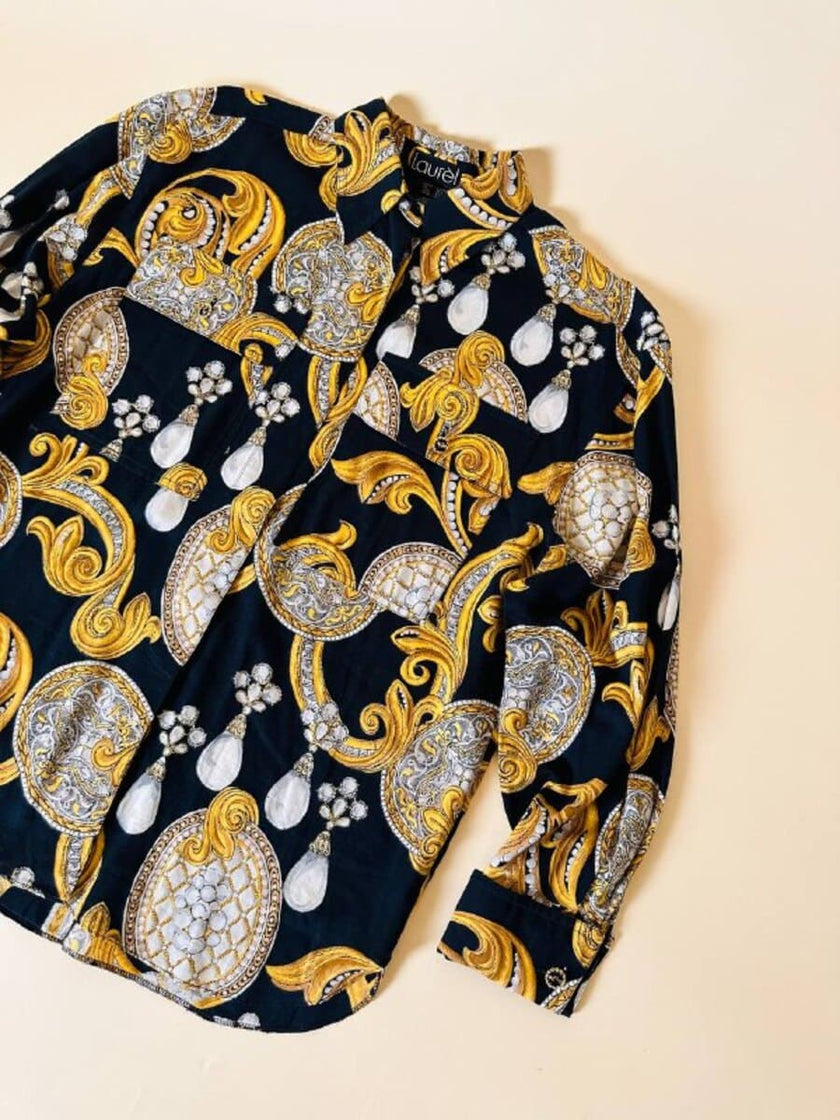 Camicia nera fantasia barocca con perle “Laurèl”