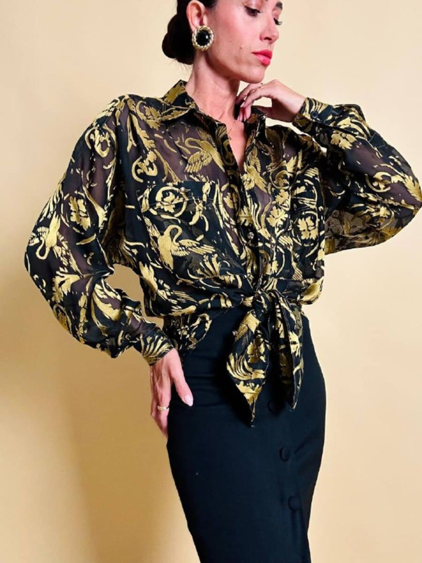 Chemise en mousseline dévoré noire avec damas en satin ambre
