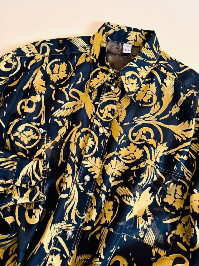 Chemise en mousseline dévoré noire avec damas en satin ambre