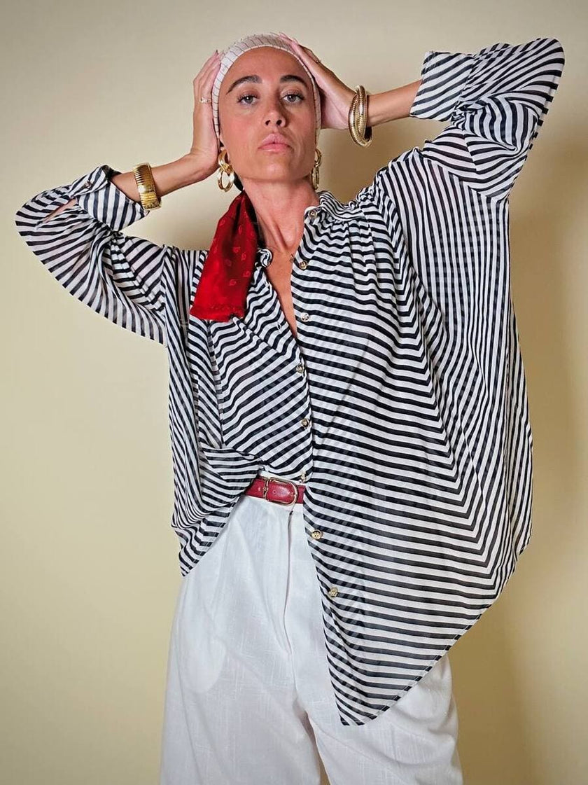 Camicia in chiffon di seta a righe bianche e blu “Gianfranco Ferrè”