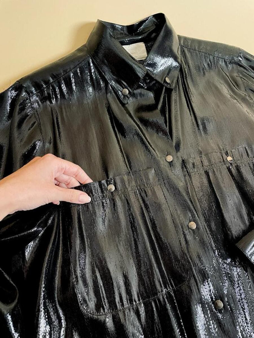 Camicia in lamè nero con bottoni canna di fucile