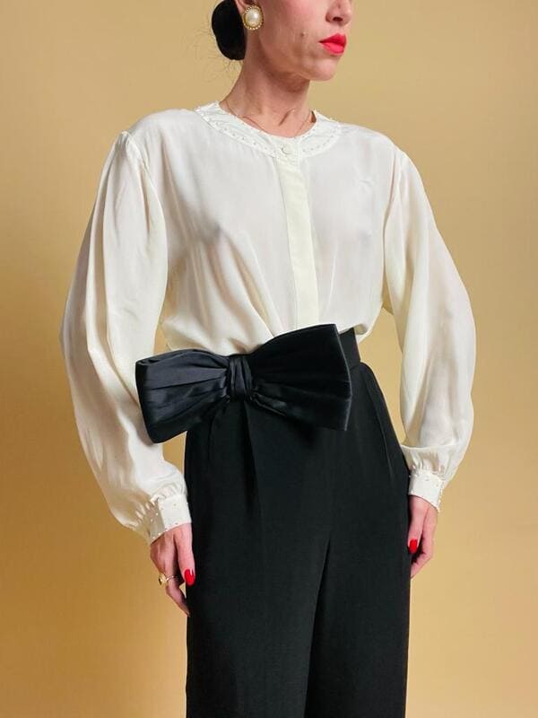 Camicia in seta avorio con micro perle