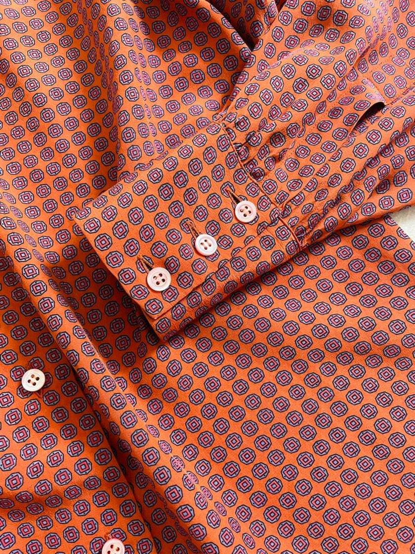 Camicia in seta fantasia cravatta 