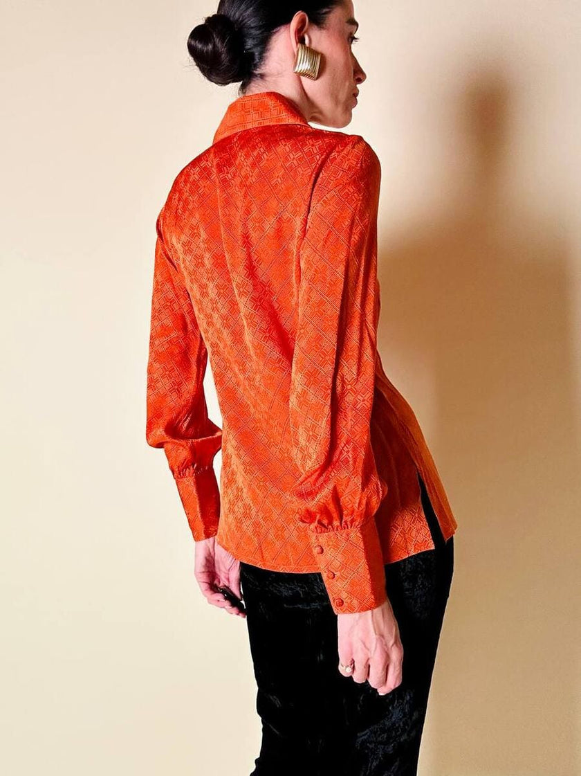 Camicia in seta Jacquard arancione con maxi colletto “Alex”